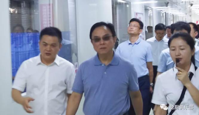 湖南省市场监督管理局长向曙光一行莅临易倍yibei(中国)参观指导